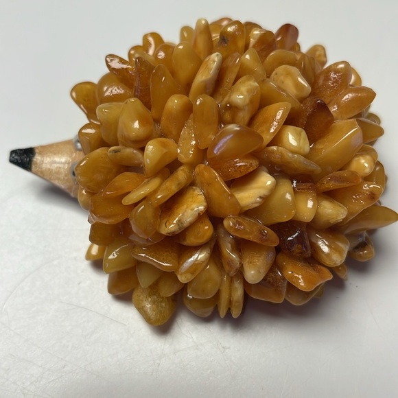 Amber figurine hedgehog - Picture 4 of 6
